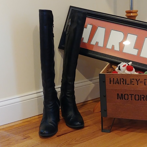 Adrienne Vittadini knee high heeled boot - Picture 12 of 12